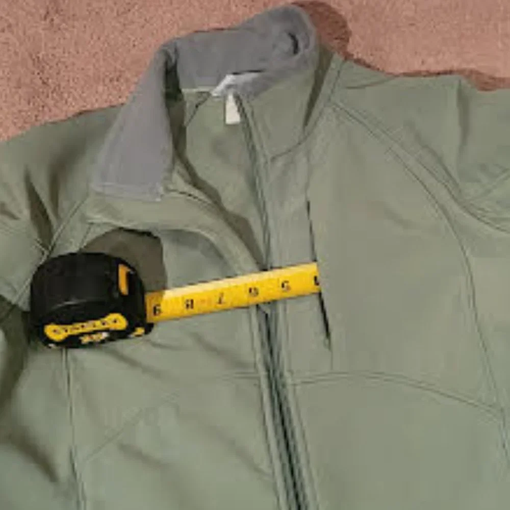 Black Diamond Women's Softshell Jacket, Green, Zip Pockets, Small - Picture 7 of 9